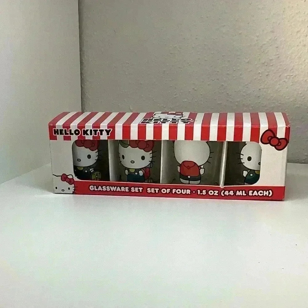 New! Hello Kitty Sanrio Shot Glasses - Picture 6 of 7